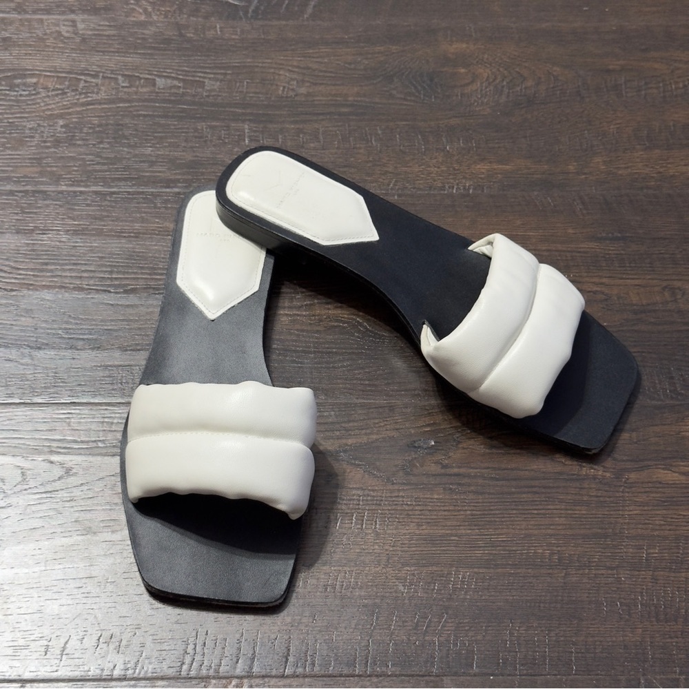 Marc Fisher Yessy Slip On Sandal Size 9.5 Women